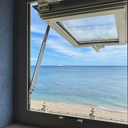 Maremare Apartments Giardini Naxos Exterior photo