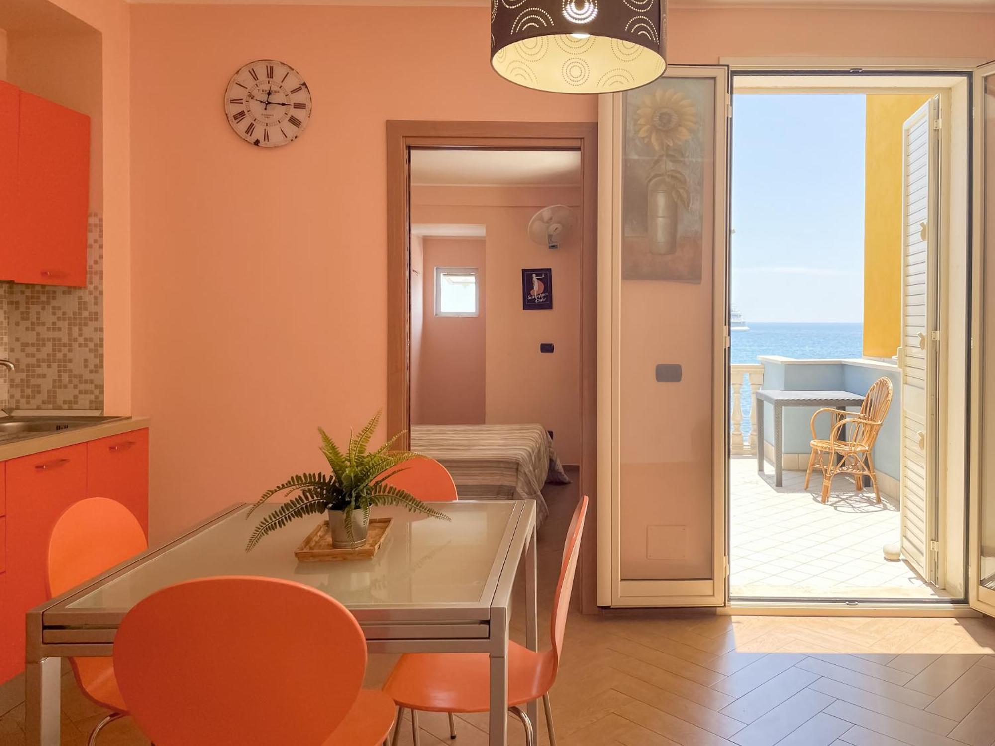 Maremare Apartments Giardini Naxos Exterior photo